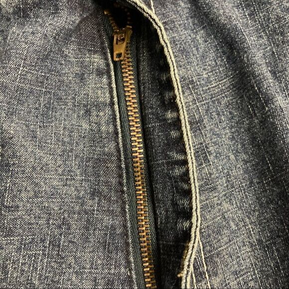 INFAMOUS RAIDER JEANS,, Men’s Blue Denim Shorts, Tag says 46, hand measures 44 - Picture 9 of 12